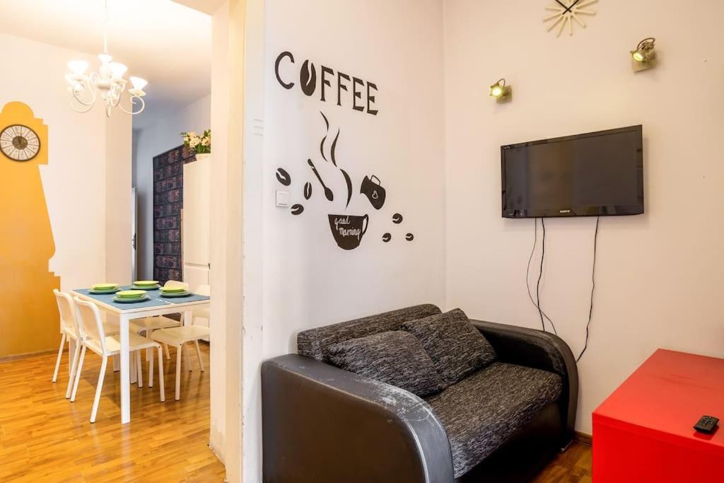 Old town 3 bedrooms apartment