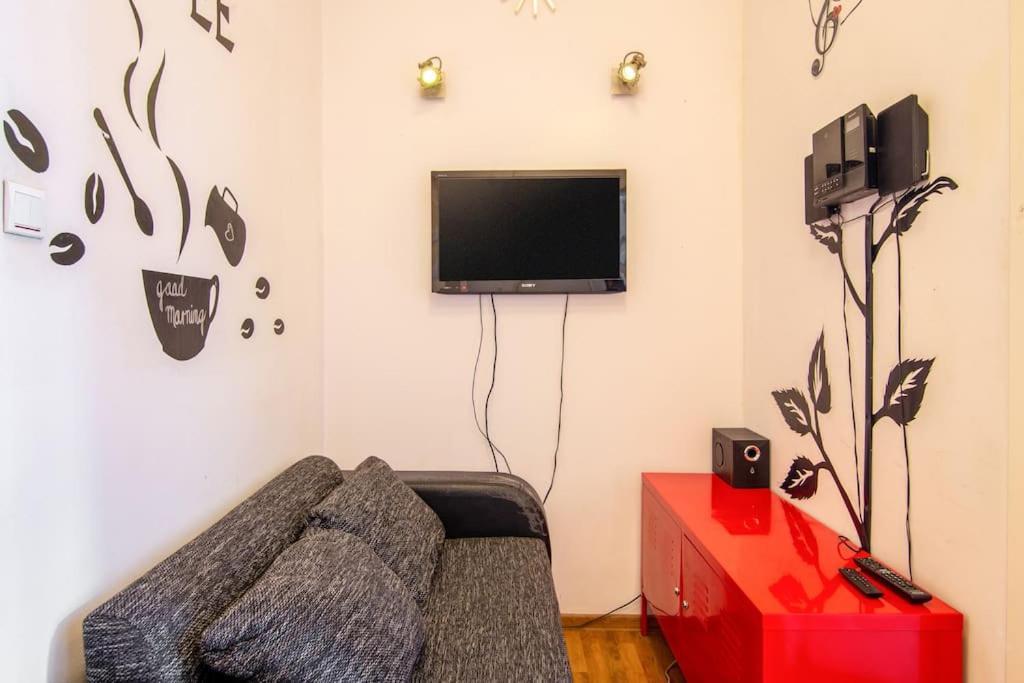 Old town 3 bedrooms apartment