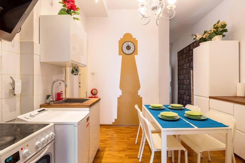 Old town 3 bedrooms apartment * Krakau
