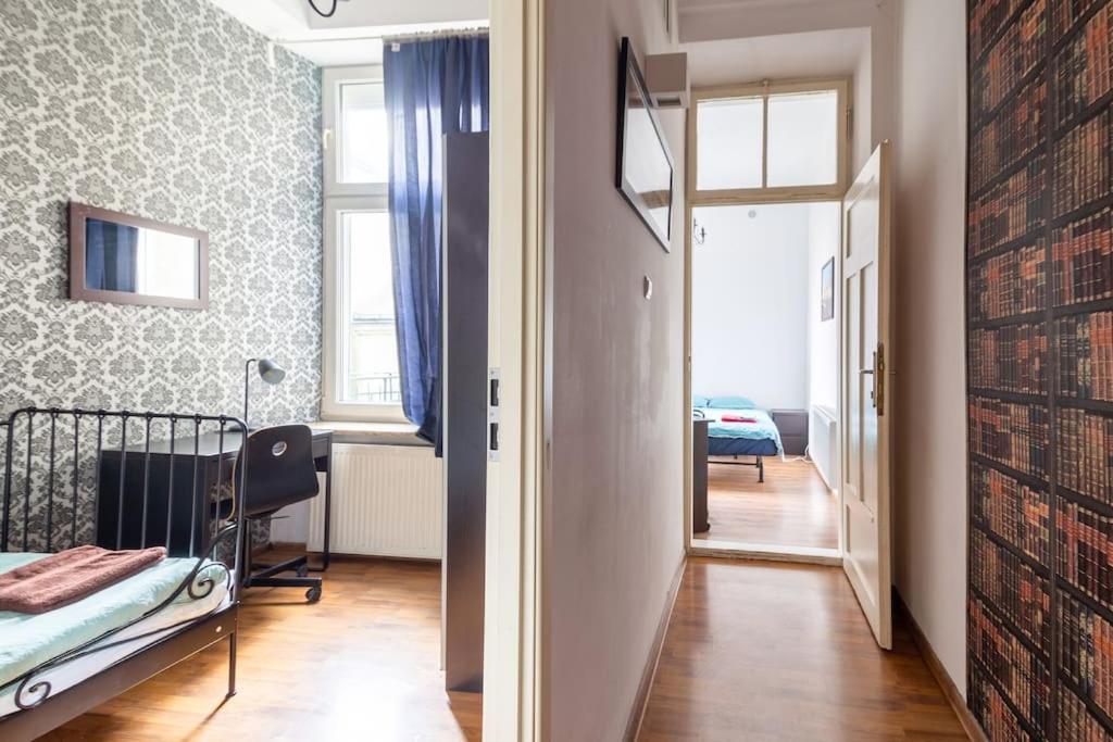 Old town 3 bedrooms apartment Krakau